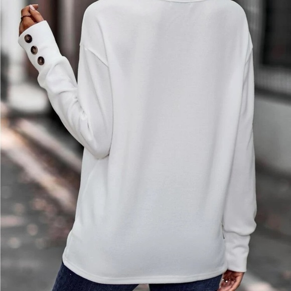 New white v neck top - Picture 6 of 7